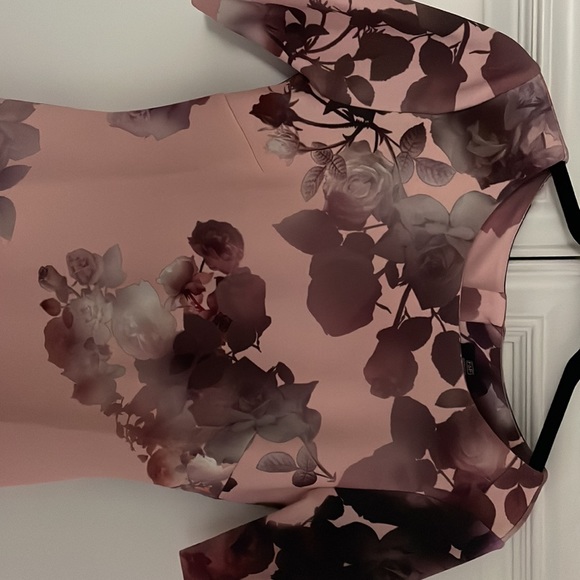 F& F Signature Dress - Picture 2 of 2